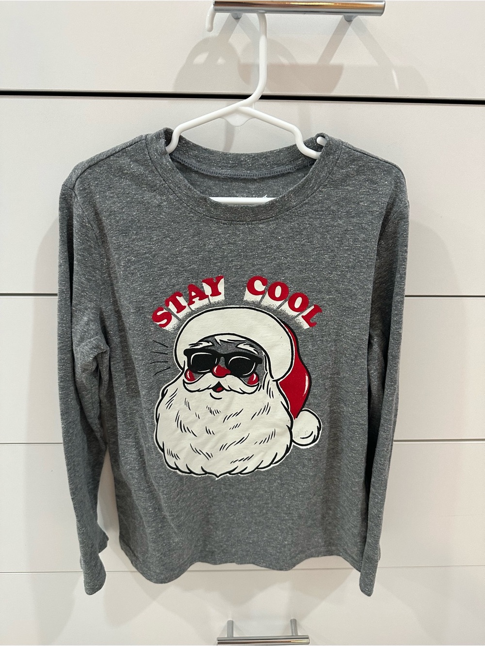 Boys Grey 'Stay Cool' Santa Graphic Long-Sleeve Top Size 7